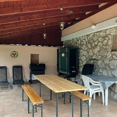 Toserdei Vendeghaz 아파트 Lakitelek