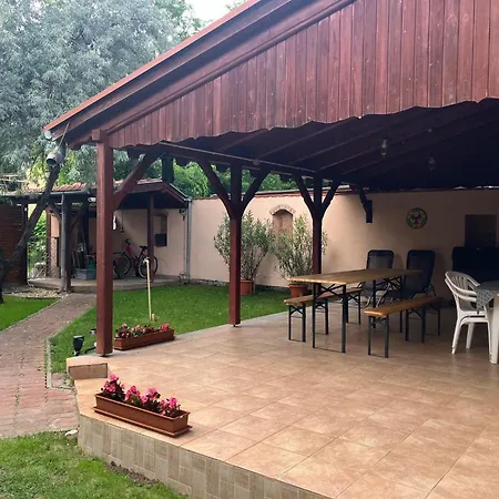 아파트 Toserdei Vendeghaz *