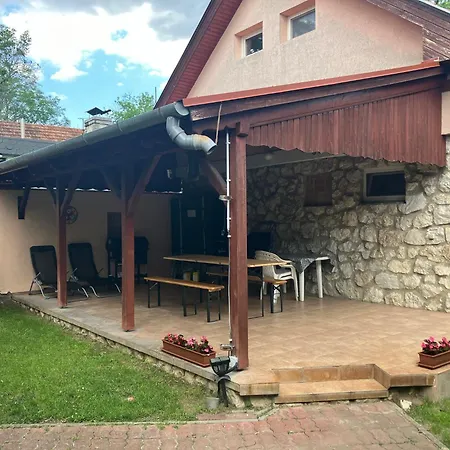 아파트 Toserdei Vendeghaz *