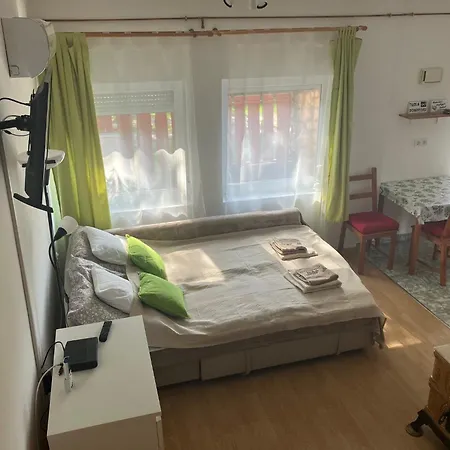 Toserdei Vendeghaz 아파트