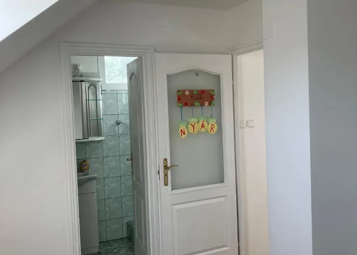 Toserdei Vendeghaz Apartament *