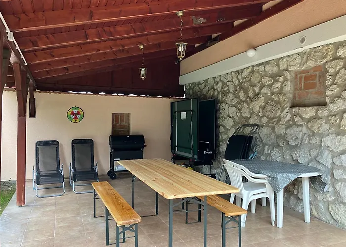 Toserdei Vendeghaz Apartament Lakitelek